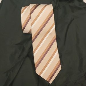 New 100% Silk Italian Necktie by Balentiano